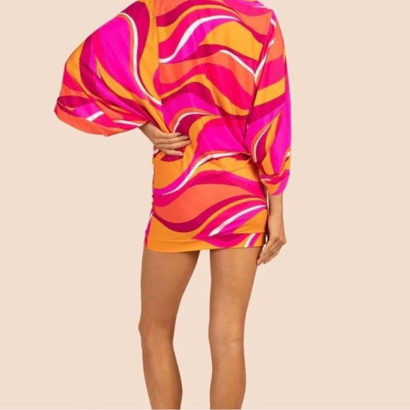 Trina Turk ♥️🩷🧡 Tunic - Picture 2 of 10